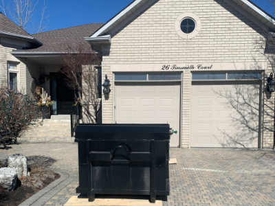 Dispose off the waste - Dumpster rental in Vaughan